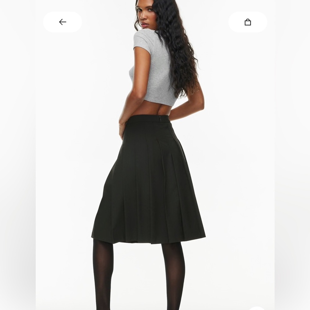Aritzia Olive Midi Pleated Skirt - Picture 5 of 13